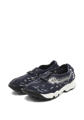 Christian Dior Pre-Owned sequin-embellished sneakers - Blue