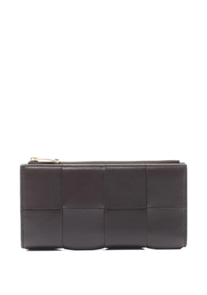 Bottega Veneta Pre-Owned 2021 Intrecciato bifold wallet - Brown
