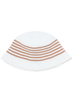 FIVE CM striped fine-knit bucket hat - White