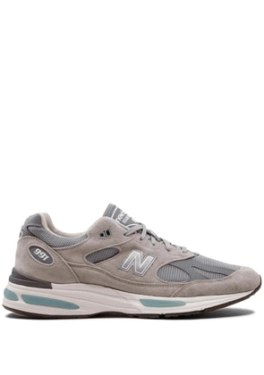 New Balance 991v2 'Grey' sneakers