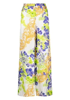 Versace baroque-print trousers - White