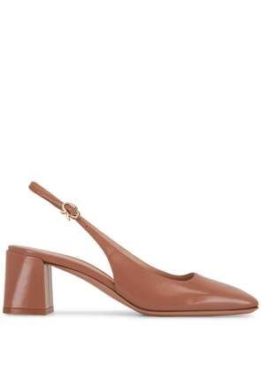 Gianvito Rossi Praline leather pumps - Neutrals