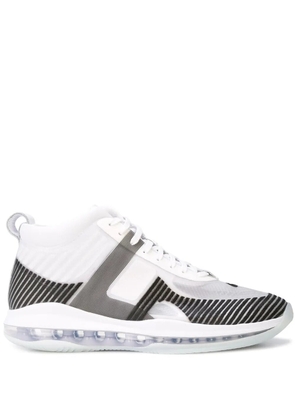 Nike x John Elliott LeBron Icon QS sneakers - White
