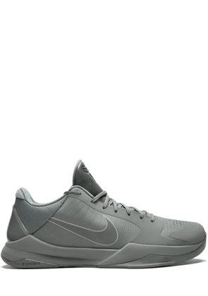 Nike Zoom Kobe 5 FTB sneakers - Grey