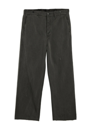 visvim Alper distressed-detail trousers - Black