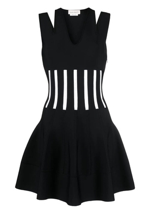 Alexander McQueen V-neck sleeveless dress - Black