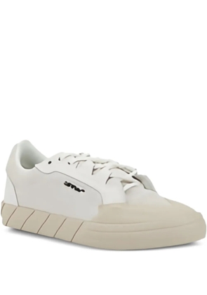 Off-White Vulcanized 779 sneakers