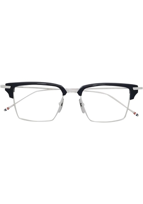 Thom Browne Eyewear TB422 wayfarer-frame glasses - 03
