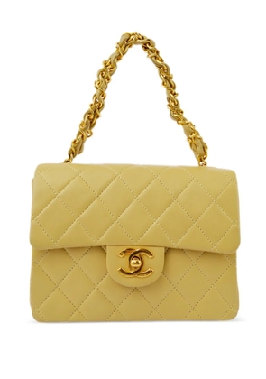 CHANEL Pre-Owned 2002 mini Square Flap handbag - Yellow