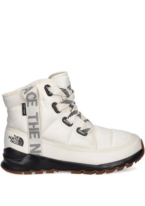 The North Face waterproof lace-up boots - White