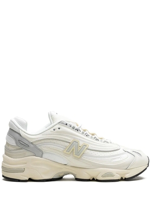 New Balance x Aimé Leon Dore 1000 'White' sneakers