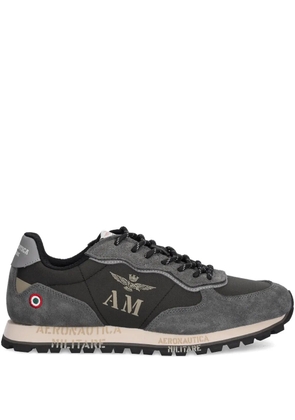 Aeronautica Militare logo-print sneakers - Black