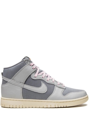 Nike Dunk Hi Retro 'Certified Fresh' sneakers - Grey
