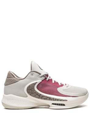 Nike Zoom Freak 4 'Sweet Beet' sneakers - White