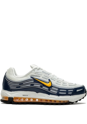 Nike Air Max TL 2.5 'Midnight Navy Varsity Maize' sneakers - White