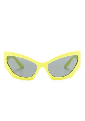 Versace Eyewear Medusa cat-eye sunglasses - Yellow