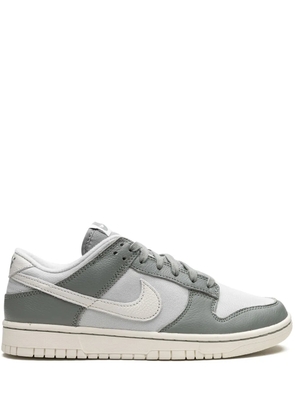 Nike Dunk Low Retro PRM 'Mica Green' sneakers - White