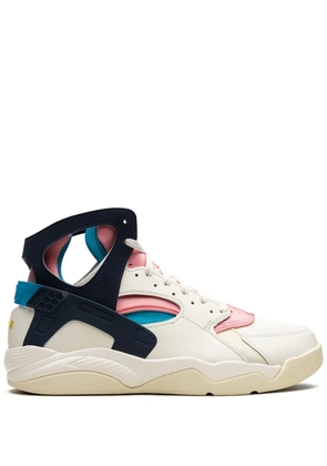 Nike Air Flight Huarache 'Nike Gear' sneakers - White