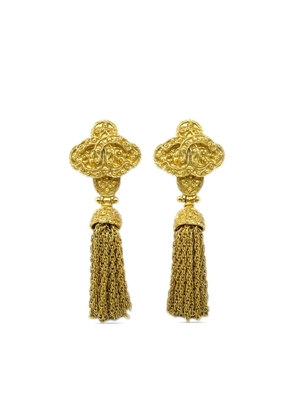CHANEL Pre-Owned 1994 CC tassel clip-on earrings - Gold