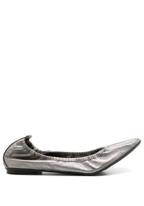 Sarah Chofakian Julia metallic-effect ballerina shoes