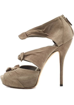 Gucci Pre-Owned 120mm knotted suede sandals - Grey