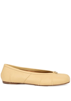 Maison Margiela Tabi ballerina shoes - Neutrals