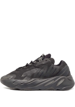 adidas Yeezy 2019 Boost 700 sneakers - Black
