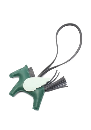 Hermès Pre-Owned 2024 Rodeo Pegasus PM bag charm - Green