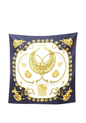 Hermès Pre-Owned 2010s 90 Les Cavaliers D'Or scarf - Blue