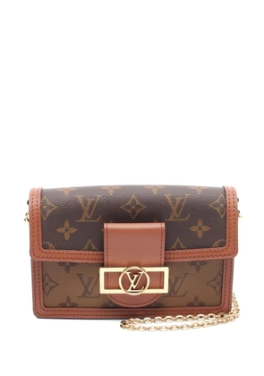 Louis Vuitton Pre-Owned 2021 Dauphine Chain Wallet monogram clutch bag - Brown