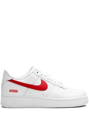 Nike x Supreme Air Force 1 Low 'Shanghai' sneakers - White