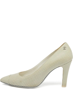 CHANEL Pre-Owned leather cap-toe pumps - Neutrals