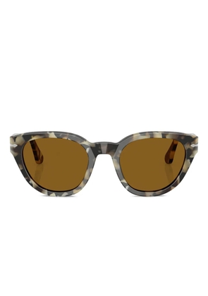 Persol PO3379S sunglasses - Brown