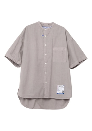 in･stru(men-tal). short-sleeve pocket shirt - Grey