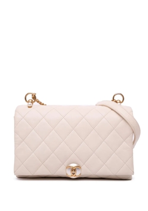 CHANEL Pre-Owned 2019 Quilted Calfskin Pearl CC Accordion Flap crossbody bag - White