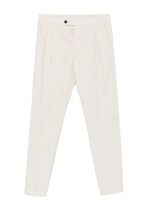 Eleventy pleated trousers - Neutrals