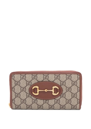 Gucci Pre-Owned GG Supreme Horsebit zip wallet - Neutrals