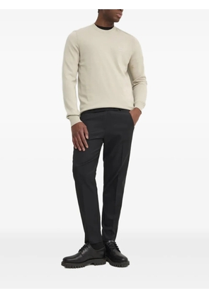 BOSS logo-patch crew-neck sweater - Neutrals