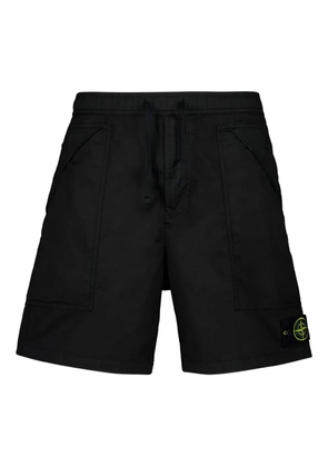 Stone Island logo-patch shorts - Black