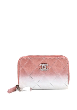 CHANEL Pre-Owned CC Zip Coin Purse Ombre Quilted Calfskin small wallets - Pink