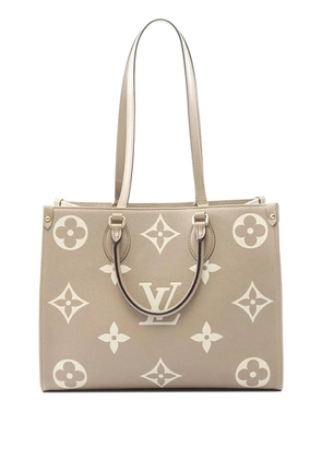 Louis Vuitton Pre-Owned 2021-2025 Bicolor Monogram Empreinte Giant Onthego MM satchel - Brown