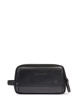 PIQUADRO logo-plaque wash bag - Black