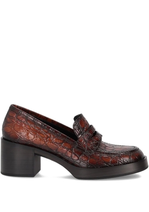 LA ROSE Cristin crocodile-embossed loafers - Brown