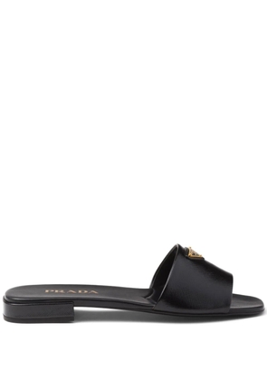 Prada triangle-logo leather slides - Black