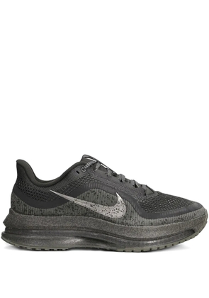 Nike mesh-panelled sneakers - Grey