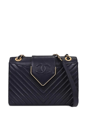 CHANEL Pre-Owned 2017 chevron calfskin shoulder bag - Blue