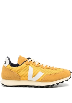 VEJA Rio Branco Alveomesh low-top sneakers - Yellow