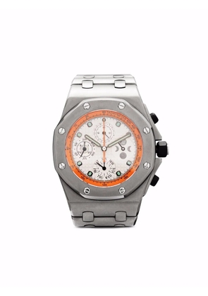 Audemars Piguet pre-owned Royal Oak Offshore Perpetual - White