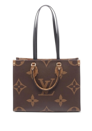 Louis Vuitton Pre-Owned 2021-2025 Monogram Giant OnTheGo MM satchel - Brown