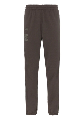 adidas burgundy Calabasas stripe print sweat pants - Brown
